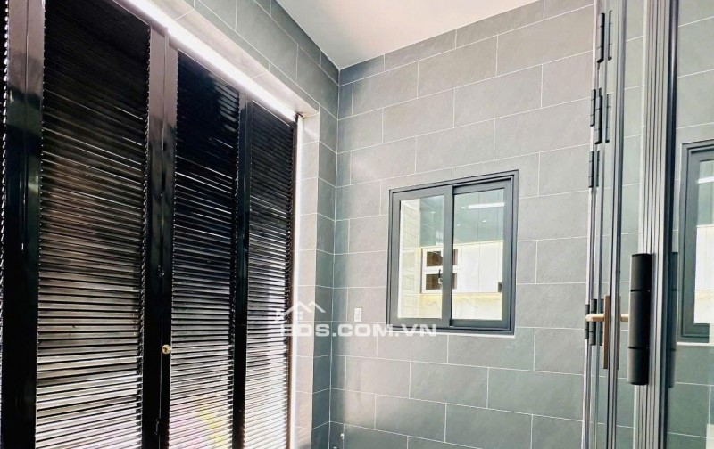 Chỉ cần thanh toán 690tr nhận ngay căn nhà dãy phố H71 – Lê Hồng Phong Đối diện Cảng Hoàng Diệu – Gần sân bay Cần Thơ